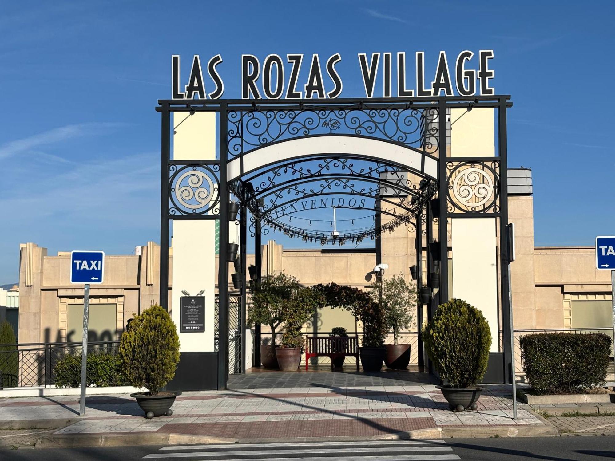 Apartamento Las Rozas Centro Con Parking Incluido Bagian luar foto